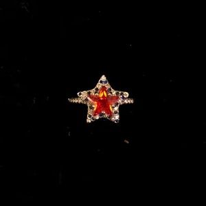 Fragrant Jewels Star Ring